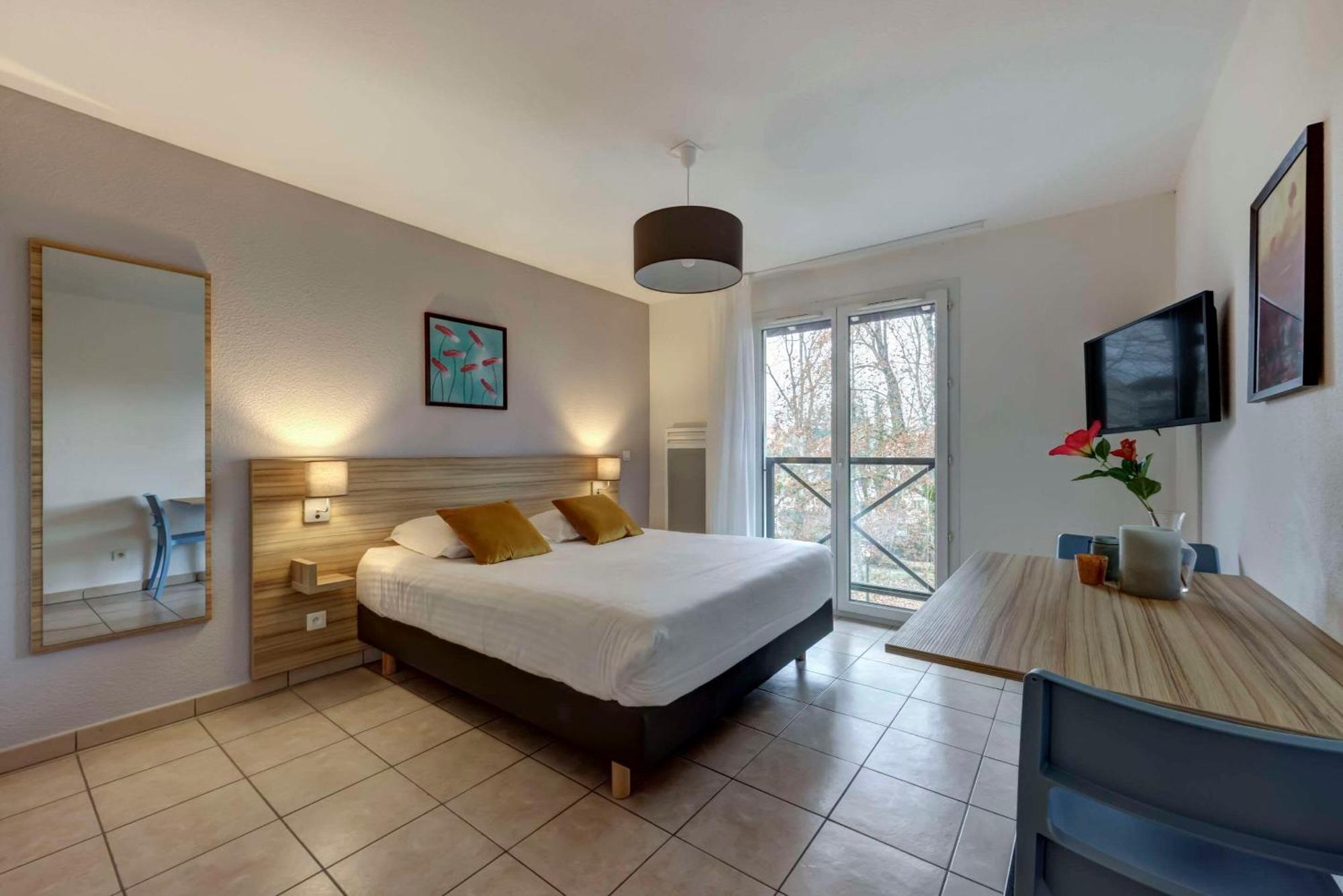 Zenitude Hôtel-résidences L'orée Du Parc 3* Divonne-les-Bains